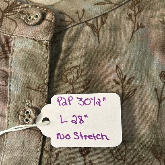 Johnny Was Calme Olive Green Floral Top (XL) - Picture 8 of 10